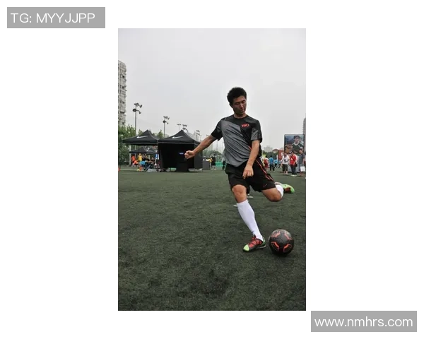 耐克足球广告带你穿越次元召唤全球球星与动漫人物同场竞技